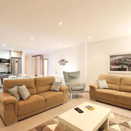 Light House With Swimming Pool * Nazaré