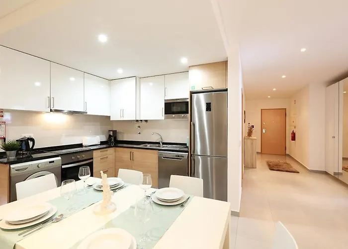 Apartament Light House With Swimming Pool